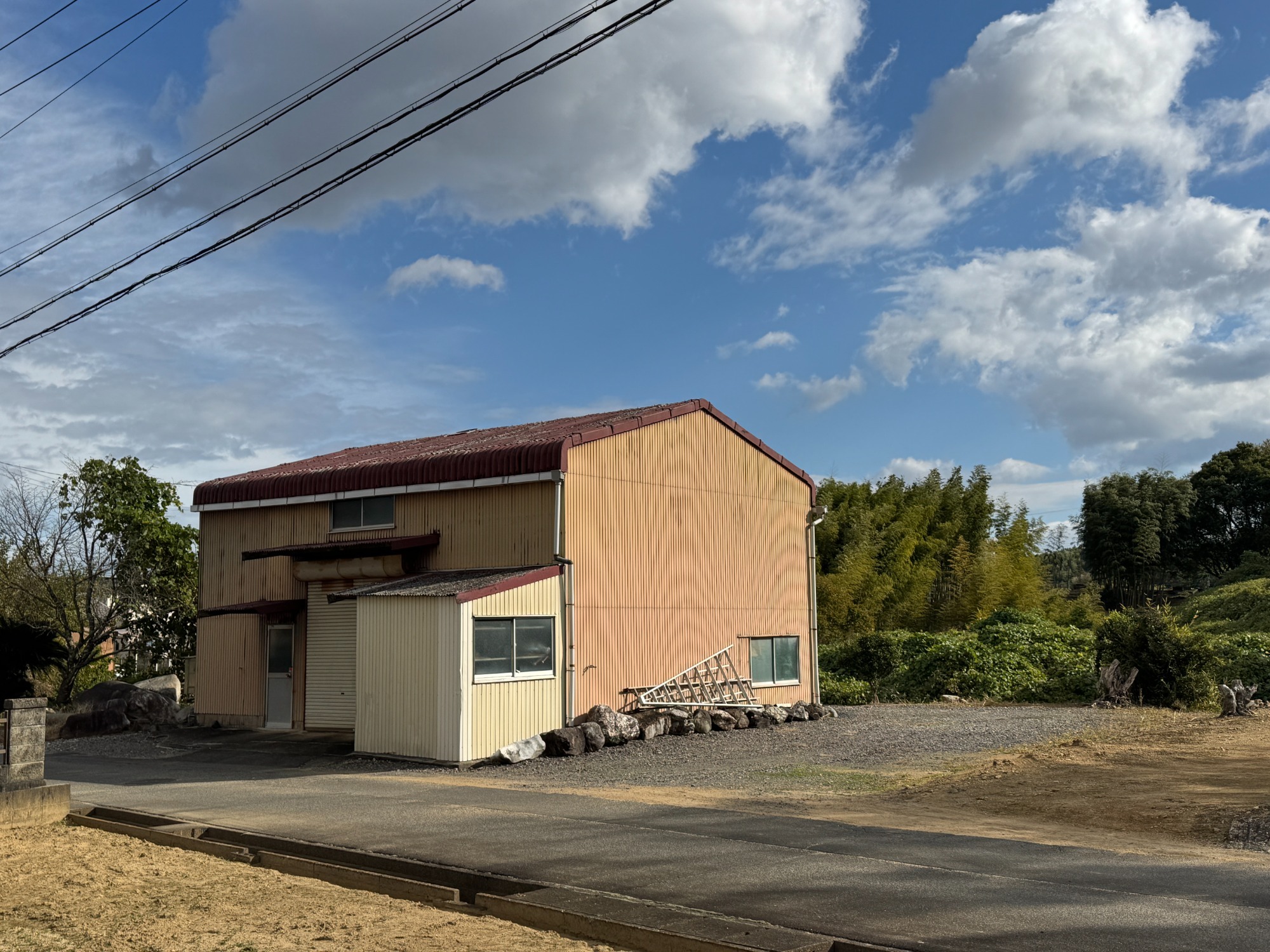 鈴鹿資材ストックヤード