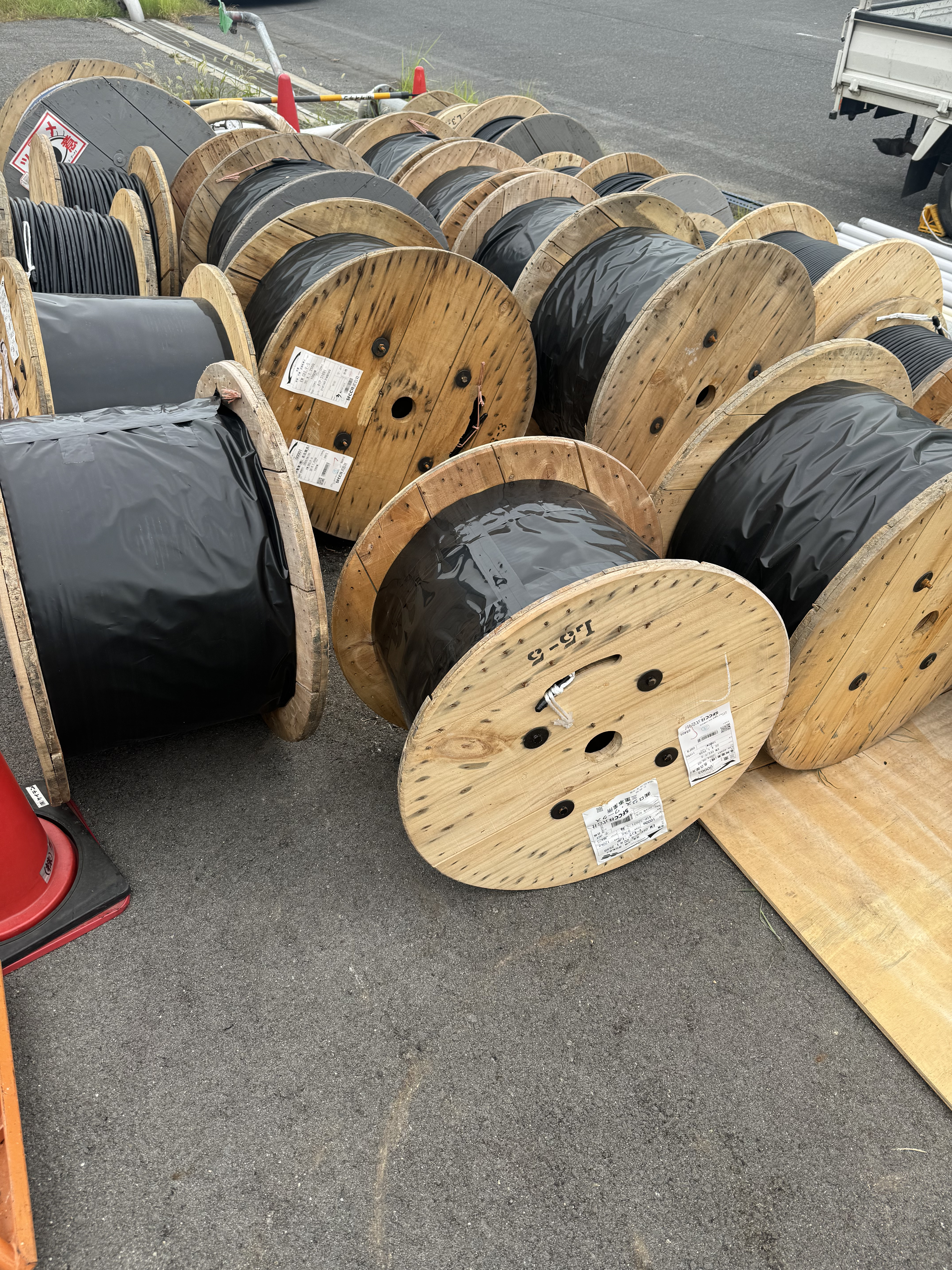 各種幹線 ケーブル敷設